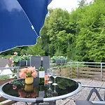 Apartment Spacious In Weser Uplands With Garden Bad Pyrmont