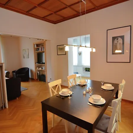 Spacious In Weser Uplands With Garden