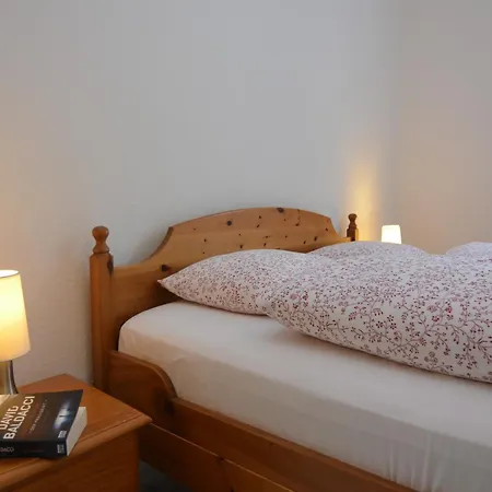 شقة Spacious In Weser Uplands With Garden باد بيرمونت